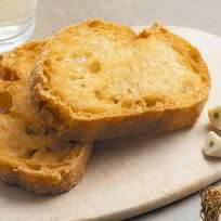 Гренки с чесноком