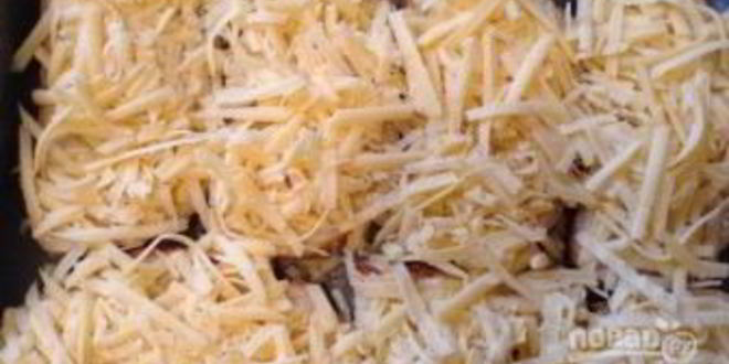 Рецепт гренков с помидорами, сыром и чесноком