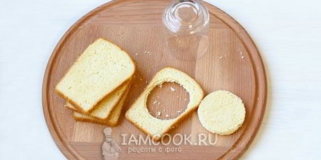 Рецепт гренков с сыром и яйцом в духовке