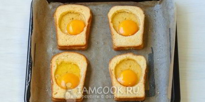 Рецепт гренков с сыром и яйцом в духовке