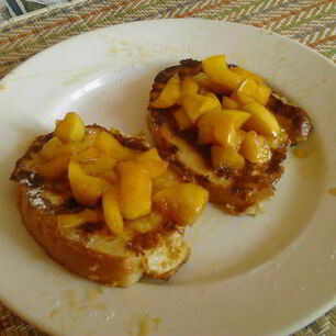 Рецепт Гренков с тушеными яблоками