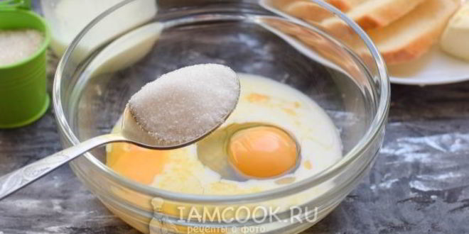 Рецепт сладких гренков из батона с молоком и яйцом