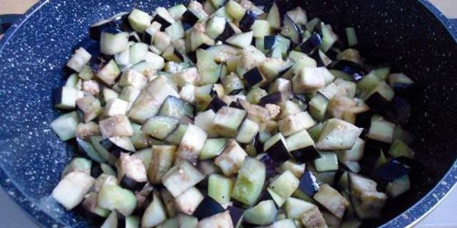 Рецепт икры баклажанной жареной