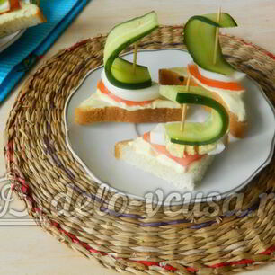 Рецепт Канапе кораблики с огурцом