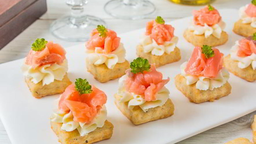 Рецепт канапе на сырном печенье