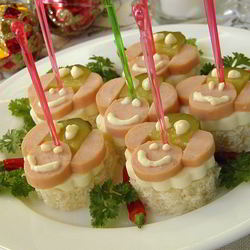 Рецепт Канапе Обезьянки на шпажках