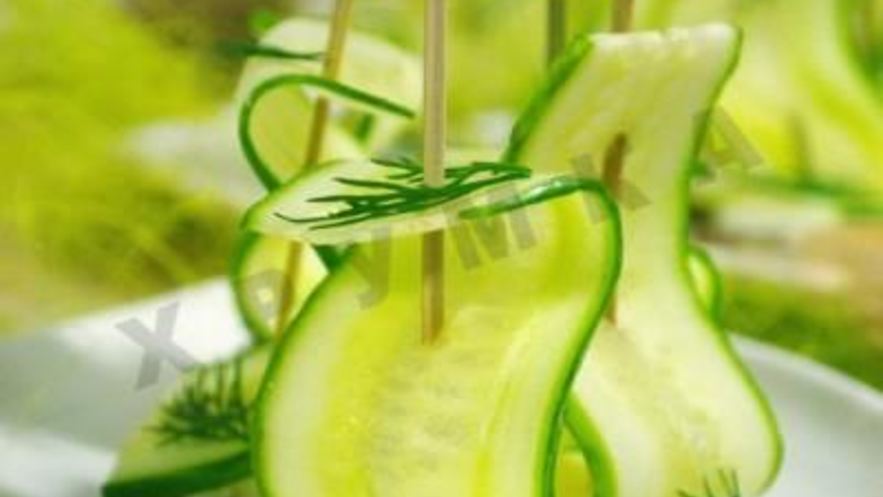 Рецепт канапе парус с огурцами и сыром фета