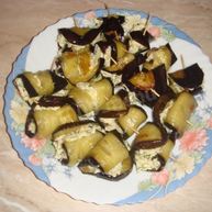 Рецепт Канапе рулетики из баклажанов с сыром и чесноком