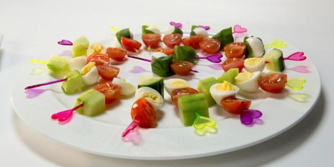 Рецепт канапе с базиликовым соусом