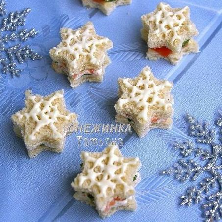 Рецепт Канапе с красной рыбой Снежинки