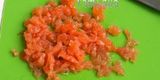 Рецепт канапе с красной рыбой снежинки