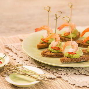 Рецепт Канапе с креветкой, гуакомоле и лаймом