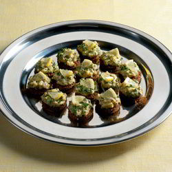 Рецепт Канапе с салатом из анчоусов