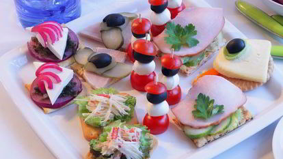 Рецепт Канапе с ветчиной