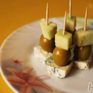 Рецепт Канапе Яблочко Блю