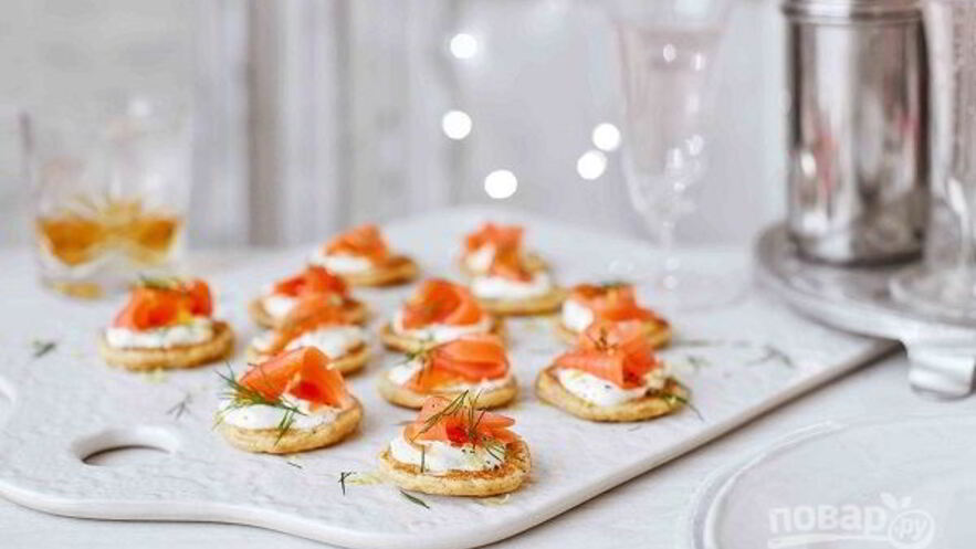 Рецепт новогодних канапе с семгой