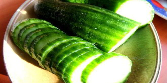 Рецепт рыбного канапе на маринованных яйцах