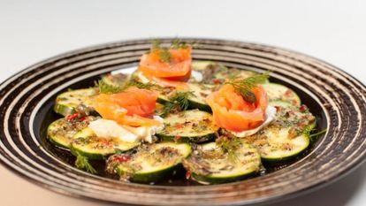 Рецепт Карпачча из цукини с лососем