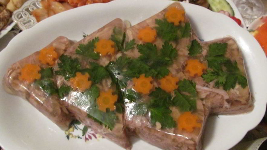 Рецепт холодца из куриных спинок