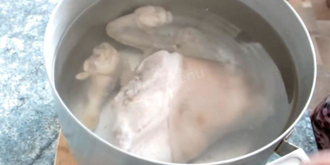 Рецепт холодца из свиной рульки и курицы