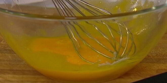 Рецепт бисквитного омлета с мускатным орехом