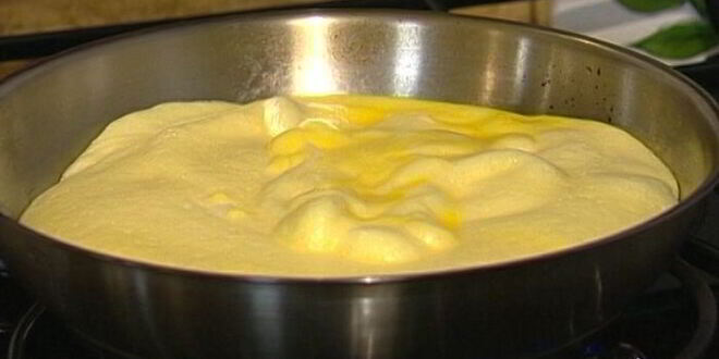 Рецепт бисквитного омлета с мускатным орехом