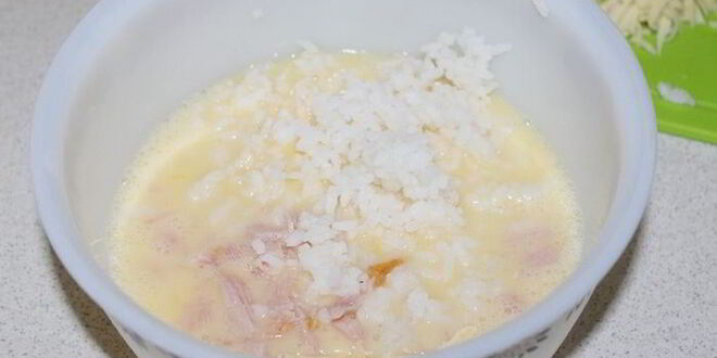 Рецепт фриттаты с копченой куринной грудкой и рисом
