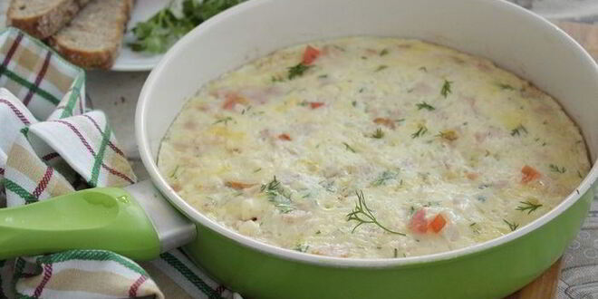 Рецепт фриттаты с копченой куринной грудкой и рисом