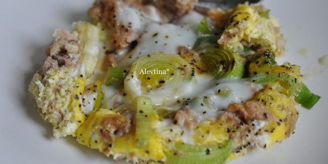 Рецепт фриттаты с тунцом и луком-пореем