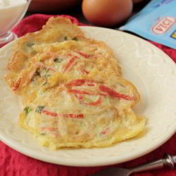 Рецепт Мини-омлетов с крабовыми палочками