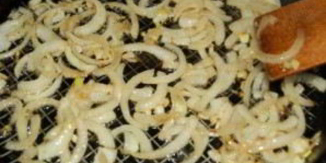 Рецепт омлета с брокколи и помидорами