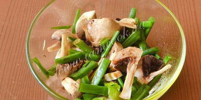 Рецепт омлета с грибами по-испански