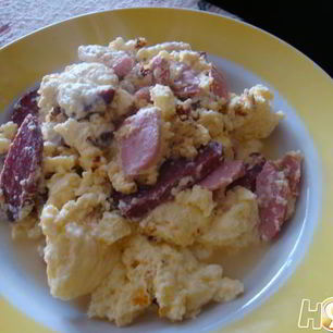 Рецепт Омлета с колбасой и сыром