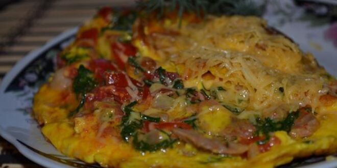 Рецепт омлета с овощами и курицей