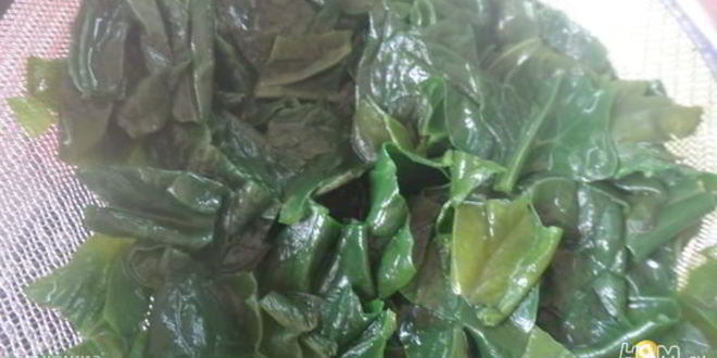 Рецепт омлета со шпинатом и беконом