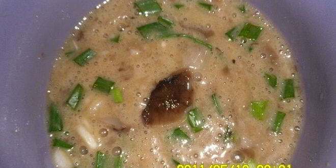 Рецепт мясных паштетик с рисом и зеленым горошком