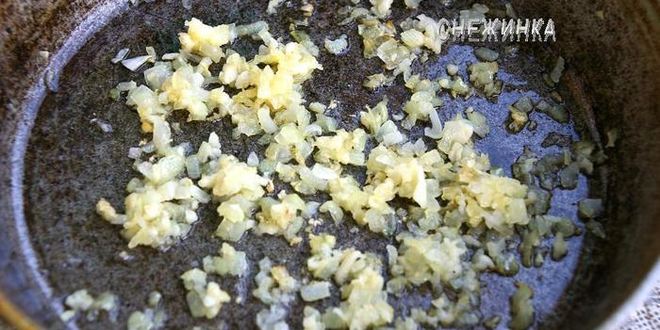 Рецепт сырного паштета из цукини с миндалем