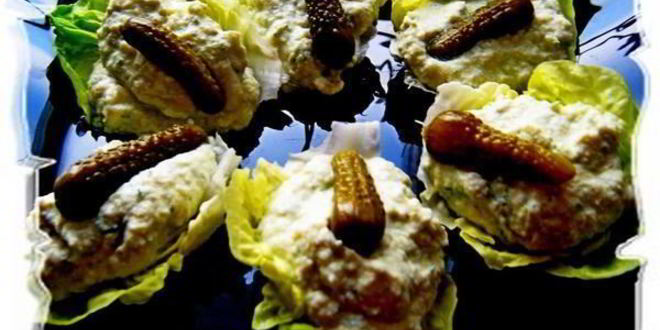 Рецепт яичного паштета с корнишонами