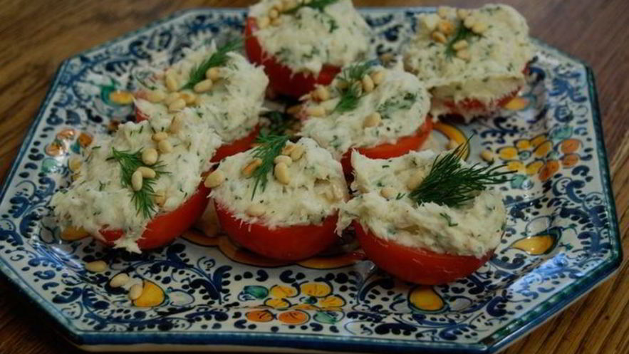 Рецепт помидоров, фаршированных треской и картофелем
