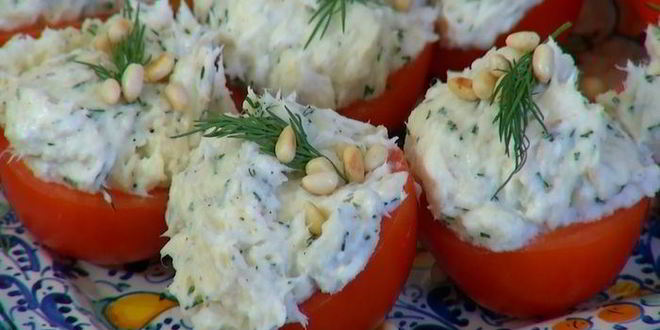 Рецепт помидоров, фаршированных треской и картофелем