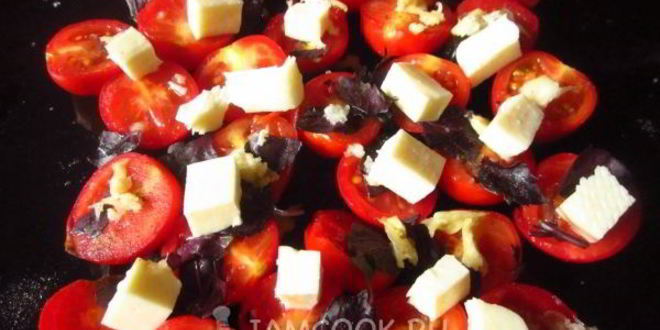 Рецепт помидоров с моцареллой в духовке