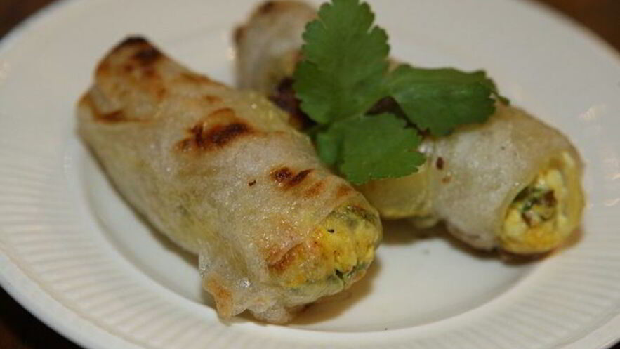 Рецепт домашних спринг-роллы с творогом, тмином и карри