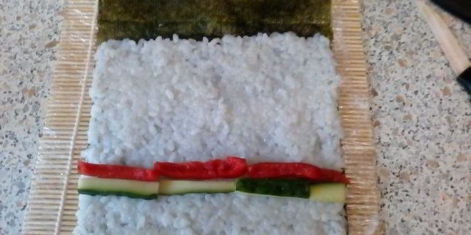 Рецепт ролла с огурцом и перцем