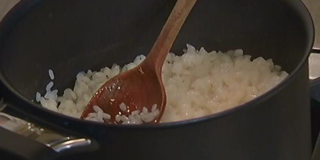 Рецепт роллов с угрем, авокадо и огурцом