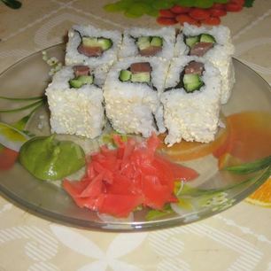 Рецепт Роллов урамаки рисом наружу