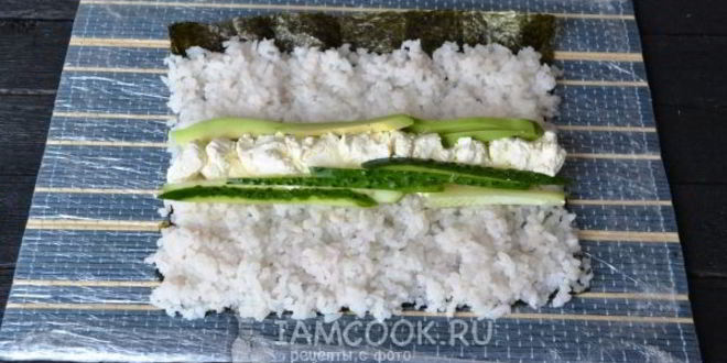 Рецепт запеченных роллов с курицей