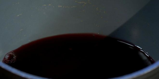 Рецепт говяжьих рулетиков с картофелем и красным майонезом