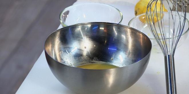 Рецепт говяжьих рулетиков с картофелем и красным майонезом