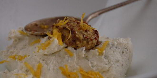 Рецепт хлебных корзинок с рыбным рулетом