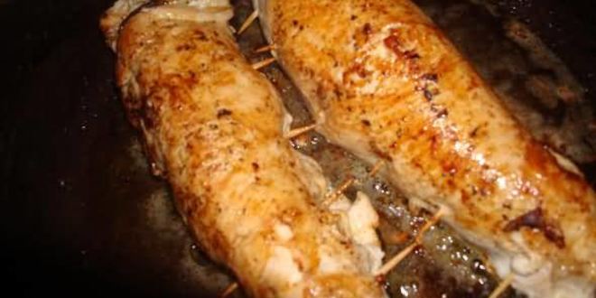 Рецепт куриного рулета с финиками